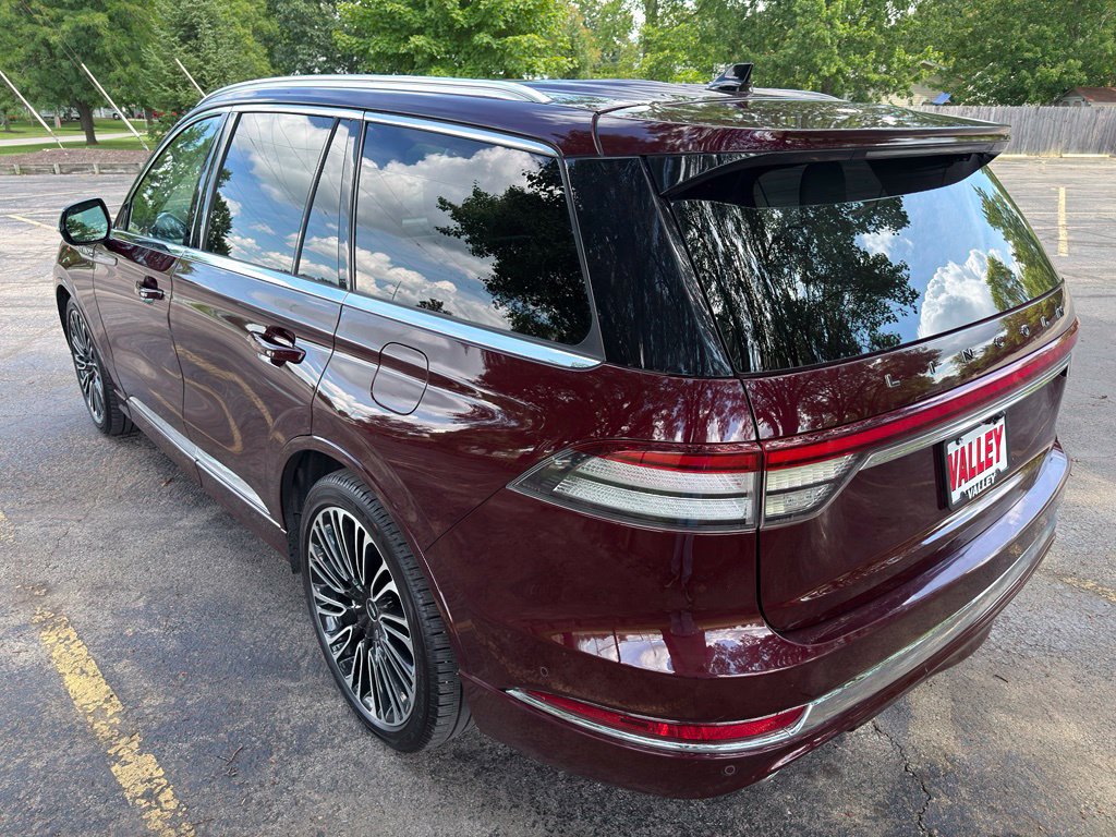 Used 2021 Lincoln Aviator Black Label w/ Dynamic Handling Package AWD/4WD image 16