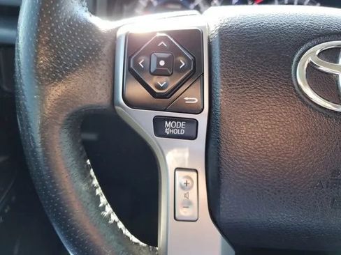 Used 2014 Toyota 4Runner Limited AWD/4WD image 24