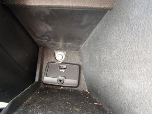 Used 2015 RAM ProMaster 1500 w/ Interior Convenience Group image 27