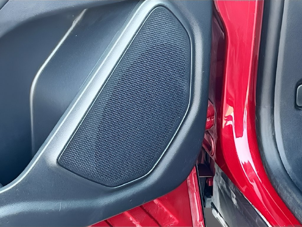 Used 2025 Ford Explorer ST AWD/4WD image 19