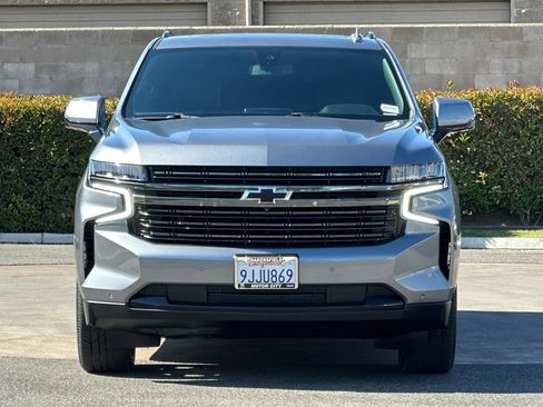 Certified 2022 Chevrolet Suburban RST w/ Sport Performance Package AWD/4WD image 9