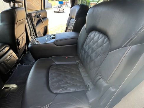 Used 2023 Nissan Armada Platinum w/ Captain's Chairs Package AWD/4WD image 18