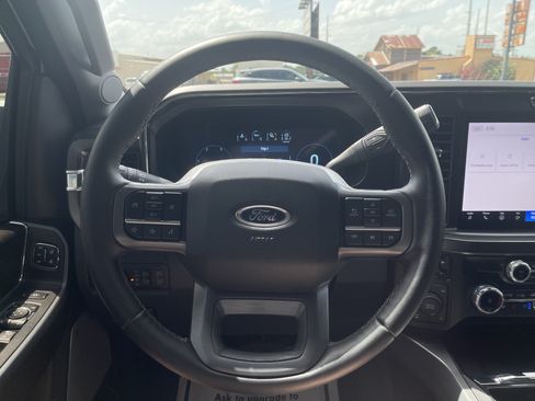 Used 2026 Ford F250 Lariat w/ Black Appearance Package AWD/4WD image 16