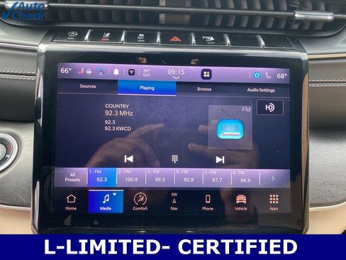 Used 2023 Jeep Grand Cherokee L Limited w/ Luxury Tech Group II image 40