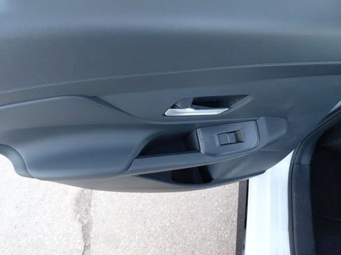 New 2026 Nissan Sentra SR w/ Floor Mat Package image 29