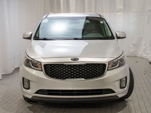 Used 2015 Kia Sedona SX image 3