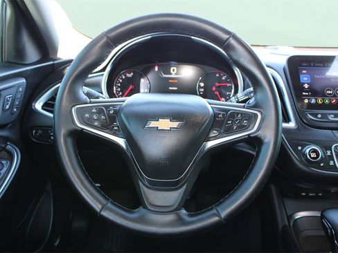 Used 2024 Chevrolet Malibu LT image 10