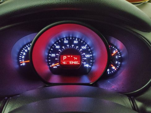 Used 2014 Kia Soul image 23