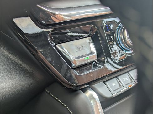 New 2026 GMC Sierra 1500 Denali Ultimate AWD/4WD image 25