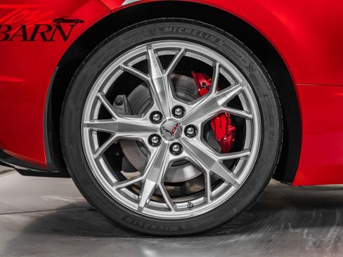 Used 2022 Chevrolet Corvette Stingray w/ Z51 Performance Package image 23