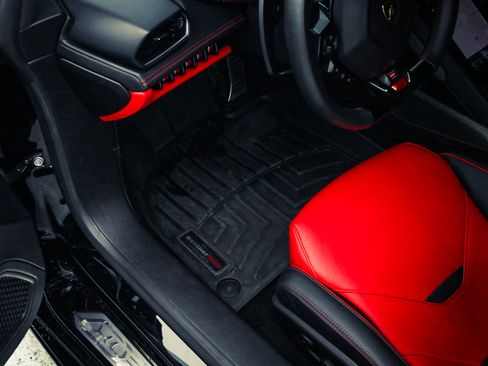Used 2020 Lamborghini Huracan EVO AWD/4WD image 19