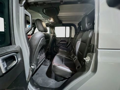 Used 2020 Jeep Gladiator Rubicon image 14