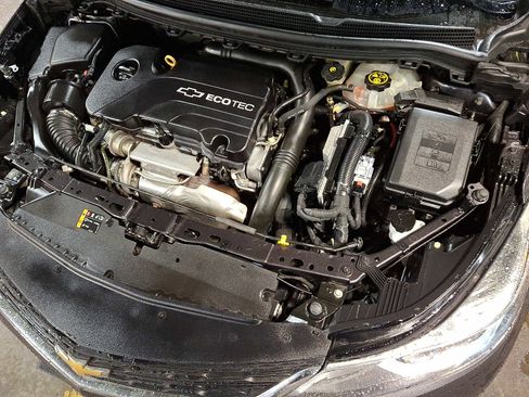 Used 2016 Chevrolet Cruze LT image 27