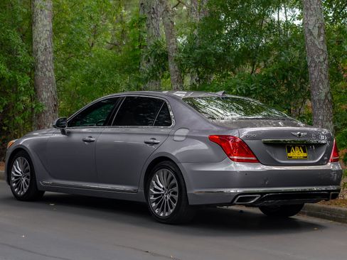 Used 2018 Genesis G90 5.0 Ultimate RWD image 50