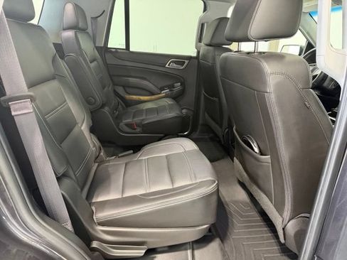 Used 2017 GMC Yukon Denali w/ Open Road Package AWD/4WD image 25