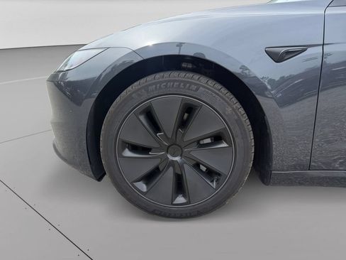 Used 2025 Tesla Model 3 Long Range RWD image 32