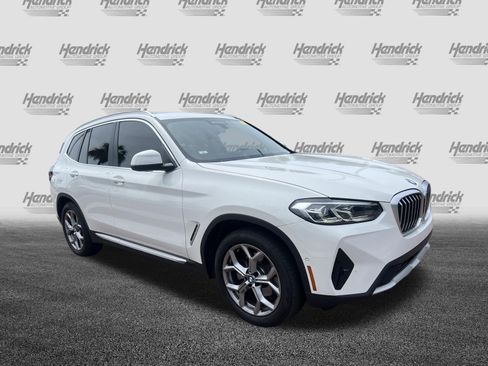 Used 2024 BMW X3 sDrive30i w/ Premium Package RWD image 2
