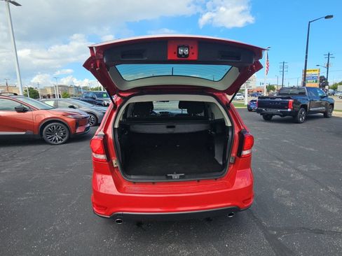 Used 2012 Dodge Journey SXT w/ Popular Equipment Group FWD image 25