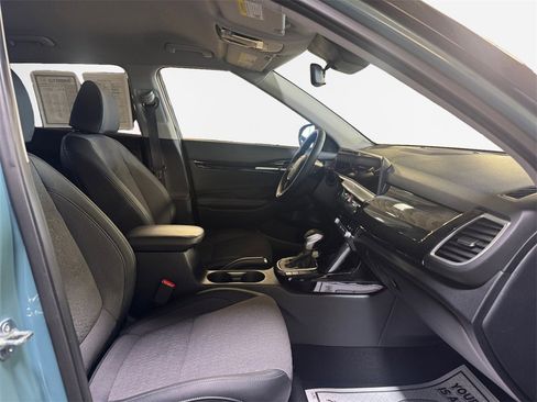 Certified 2024 Kia Seltos S image 26