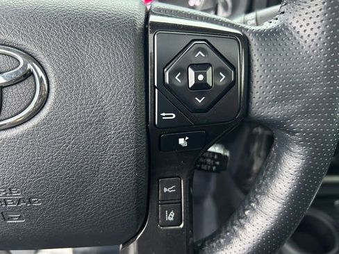 Used 2023 Toyota 4Runner TRD Off-Road Premium w/ Moonroof Package image 18