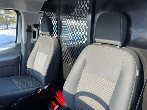 Used 2024 Ford Transit 250 Low Roof w/ Exterior Upgrade Package image 17
