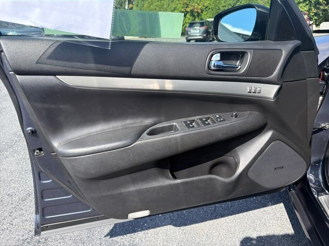 Used 2011 INFINITI G37 x Sedan w/ Premium Pkg AWD/4WD image 13