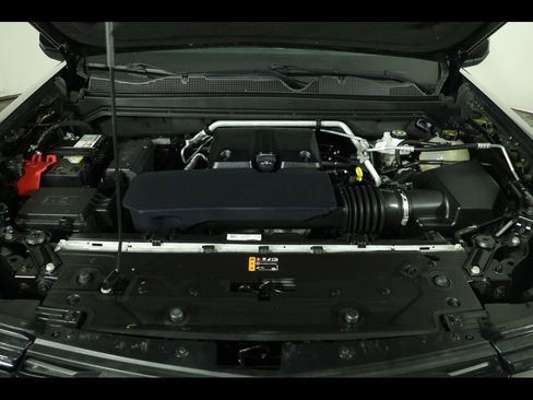 Used 2023 Chevrolet Colorado Z71 w/ Z71 Convenience Package 2 image 19