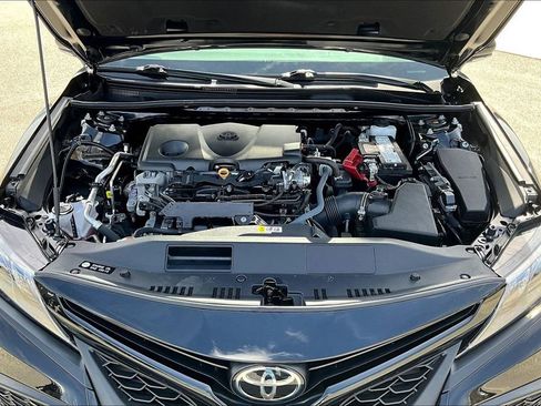 Used 2023 Toyota Camry SE image 31