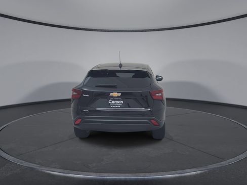 Used 2026 Chevrolet Trax LS w/ LS Convenience Package FWD image 14