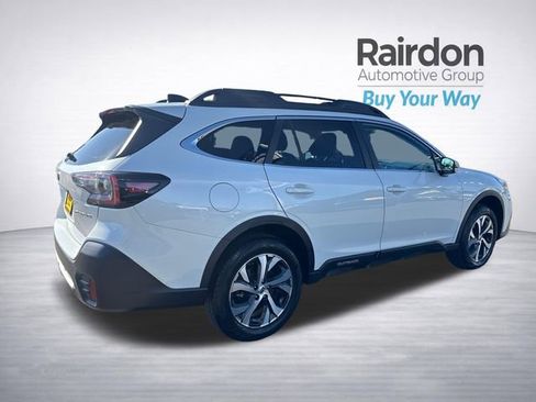 Used 2022 Subaru Outback Limited w/ Tech Package 3 image 8