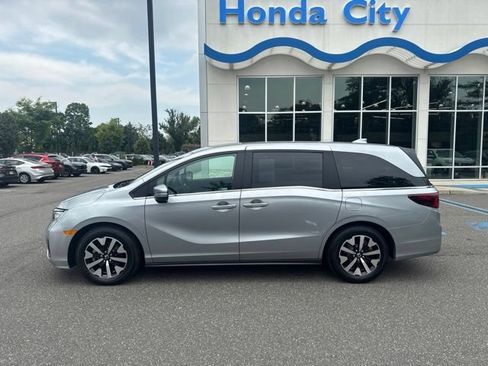 Used 2026 Honda Odyssey EX-L image 5