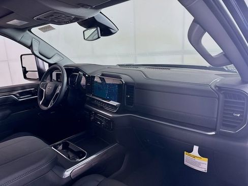 New 2025 Chevrolet Silverado 2500 LTZ w/ LTZ Plus Package image 31