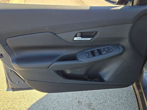 Used 2026 Nissan Sentra SV w/ Floor Mat Package image 18