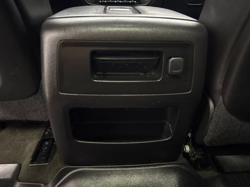 Used 2015 GMC Sierra 1500 Denali AWD/4WD image 35