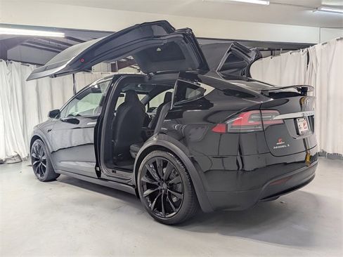 Used 2019 Tesla Model X 100D image 21