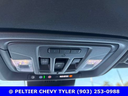 Used 2025 Chevrolet Silverado 2500 ZR2 w/ Technology Package AWD/4WD image 19