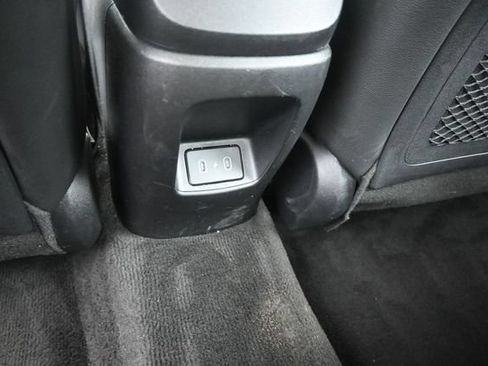 Used 2024 Hyundai Elantra Limited FWD image 36