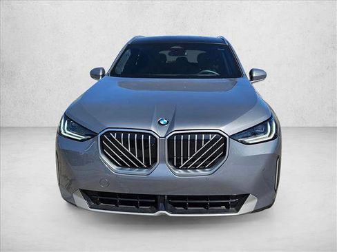 Used 2026 BMW X3 xDrive30 w/ Premium Package AWD/4WD image 2