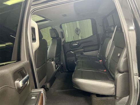 Used 2019 GMC Sierra 1500 SLT w/ SLT Premium Plus Package image 23