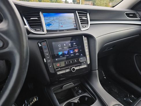 Certified 2019 INFINITI QX50 Essential w/ Premium Heat Package image 28