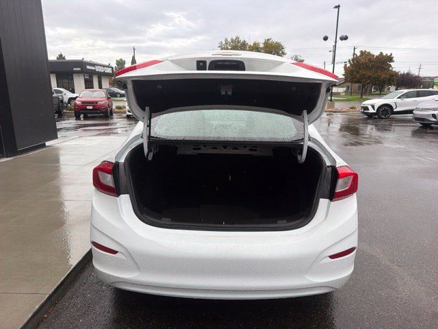 Used 2018 Chevrolet Cruze LT w/ LT Fleet Convenience Package FWD image 7