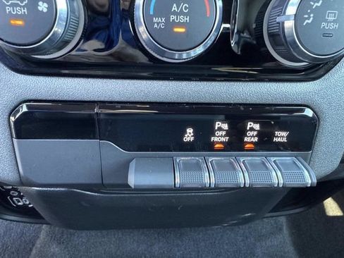 Used 2025 RAM 1500 Tradesman image 26