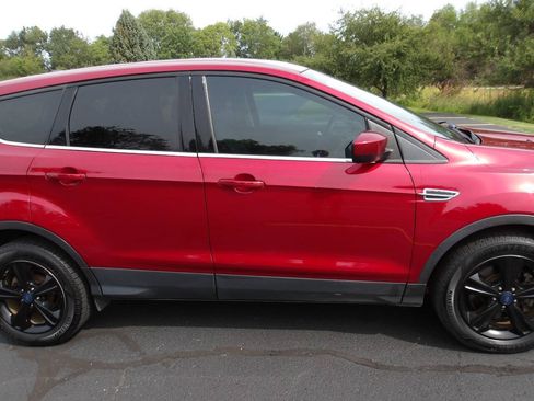 Used 2016 Ford Escape SE AWD/4WD image 31