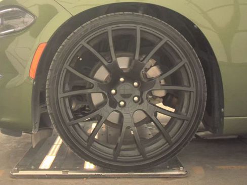 Used 2023 Dodge Charger SXT RWD image 10