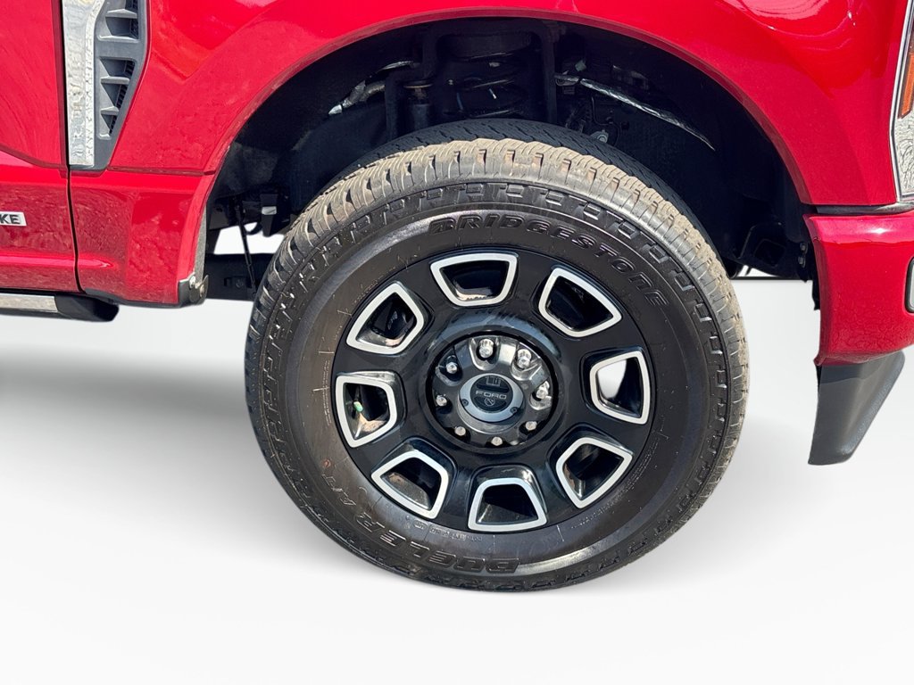 Certified 2024 Ford F250 Platinum AWD/4WD image 12