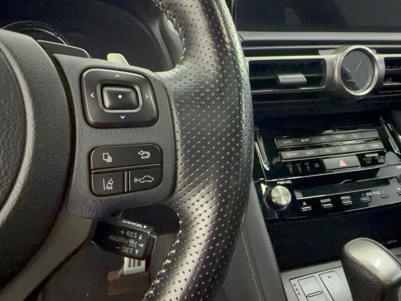 Used 2022 Lexus IS 350 F Sport w/ Navigation Package RWD image 19