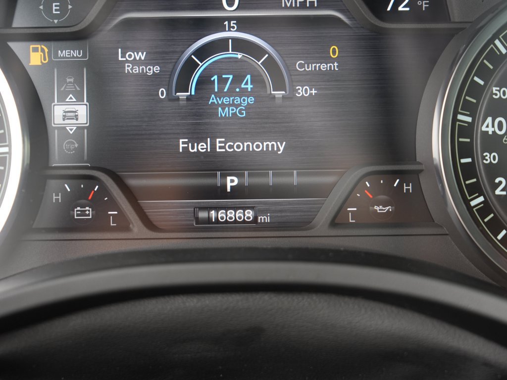 Used 2025 RAM 1500 Laramie AWD/4WD image 25