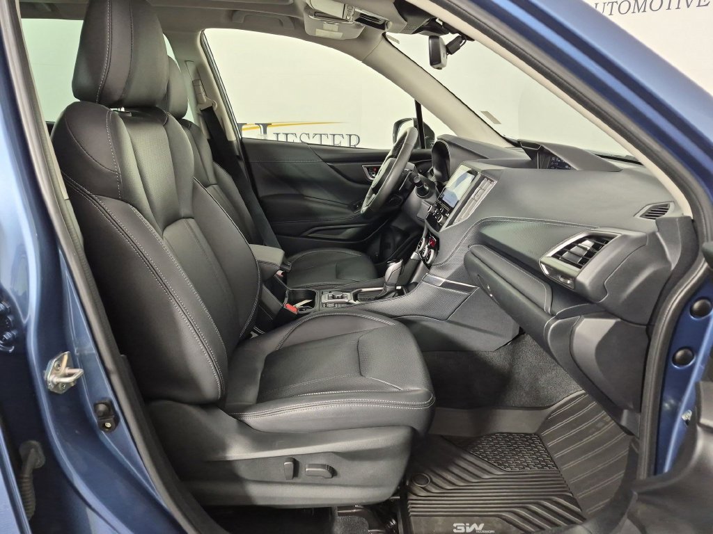 Used 2023 Subaru Forester Touring AWD/4WD image 37