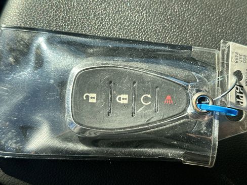 Used 2024 Chevrolet Trax RS w/ Driver Confidence Package image 34