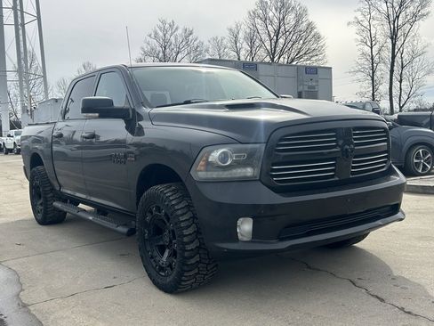 Used 2015 RAM 1500 Sport w/ Black Ram 1500 Sport Group image 4